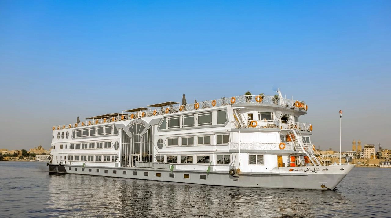 Cabin aboard the MS Nile Palace Cruise Nile cruise